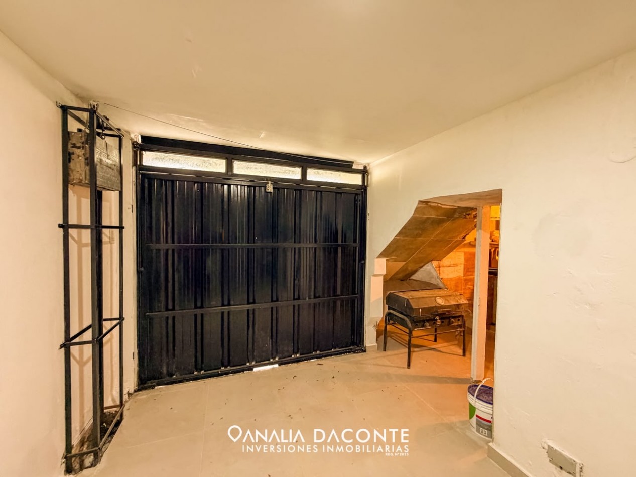 PH 2 amb en PB a la calle, reciclado con garage. Parque Luro