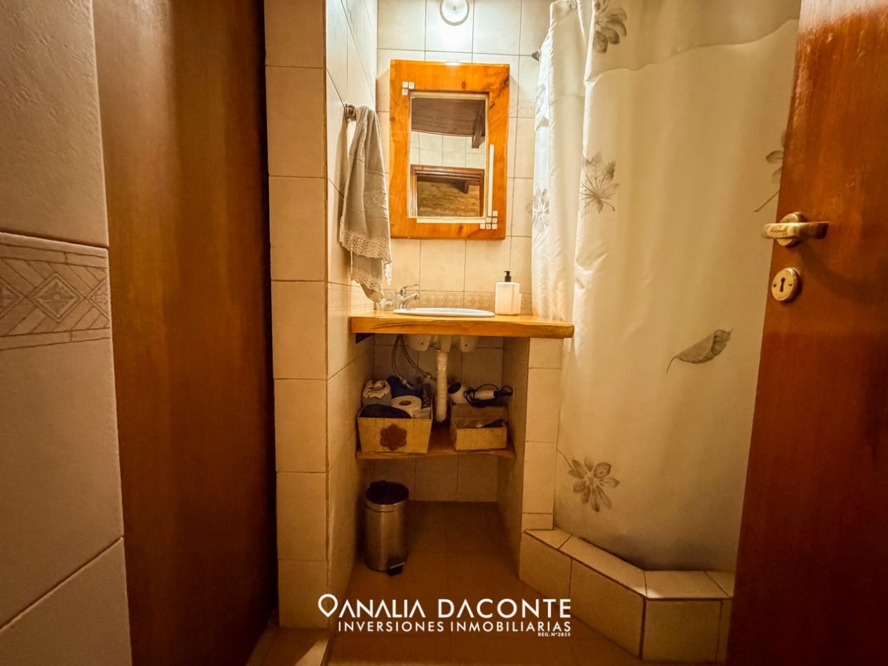 Chalet 3 amb + escritorio. Lopez de Gomara 6100