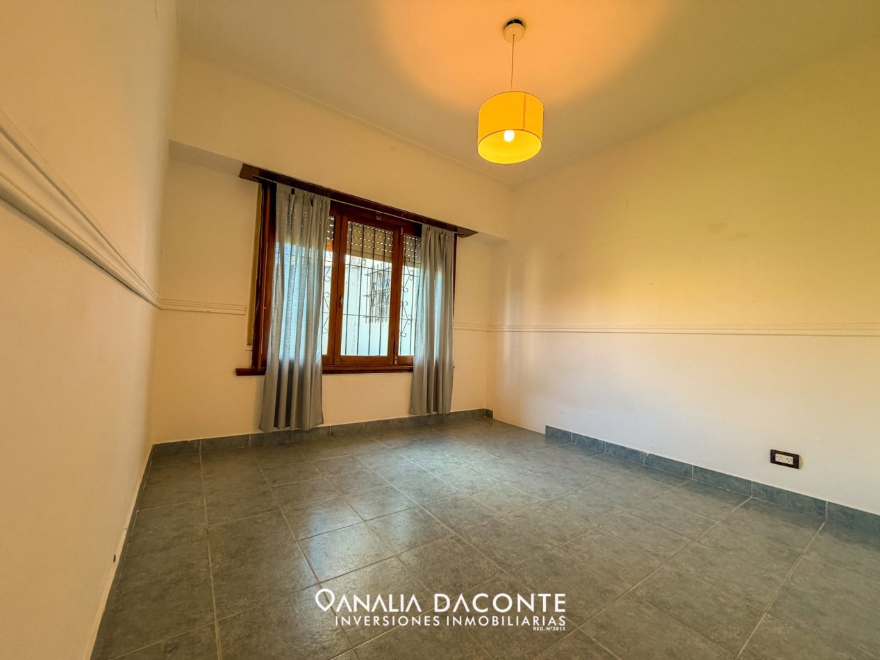 Chalet multifamiliar sobre Av Tejedor 