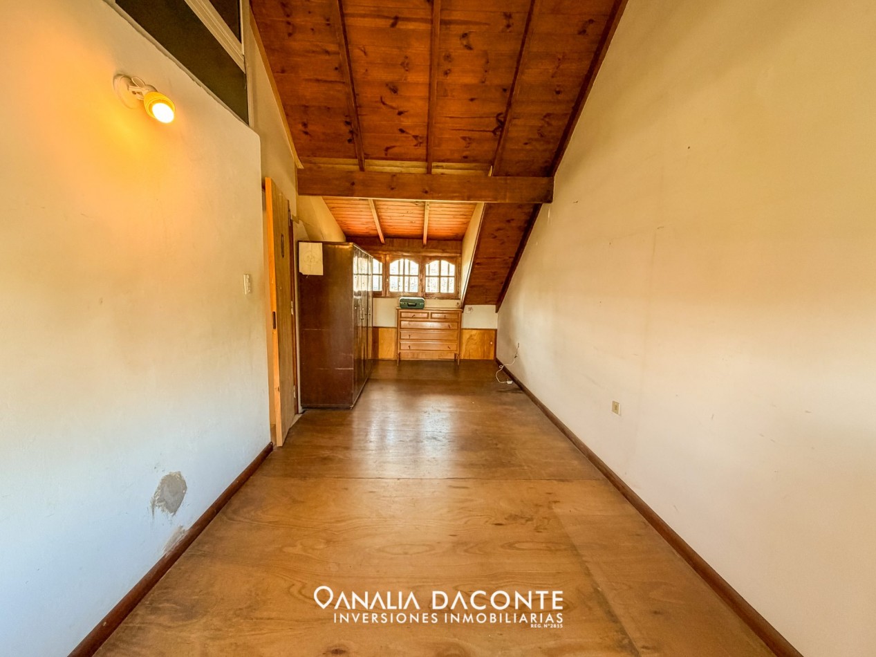 Chalet multifamiliar sobre Av Tejedor 