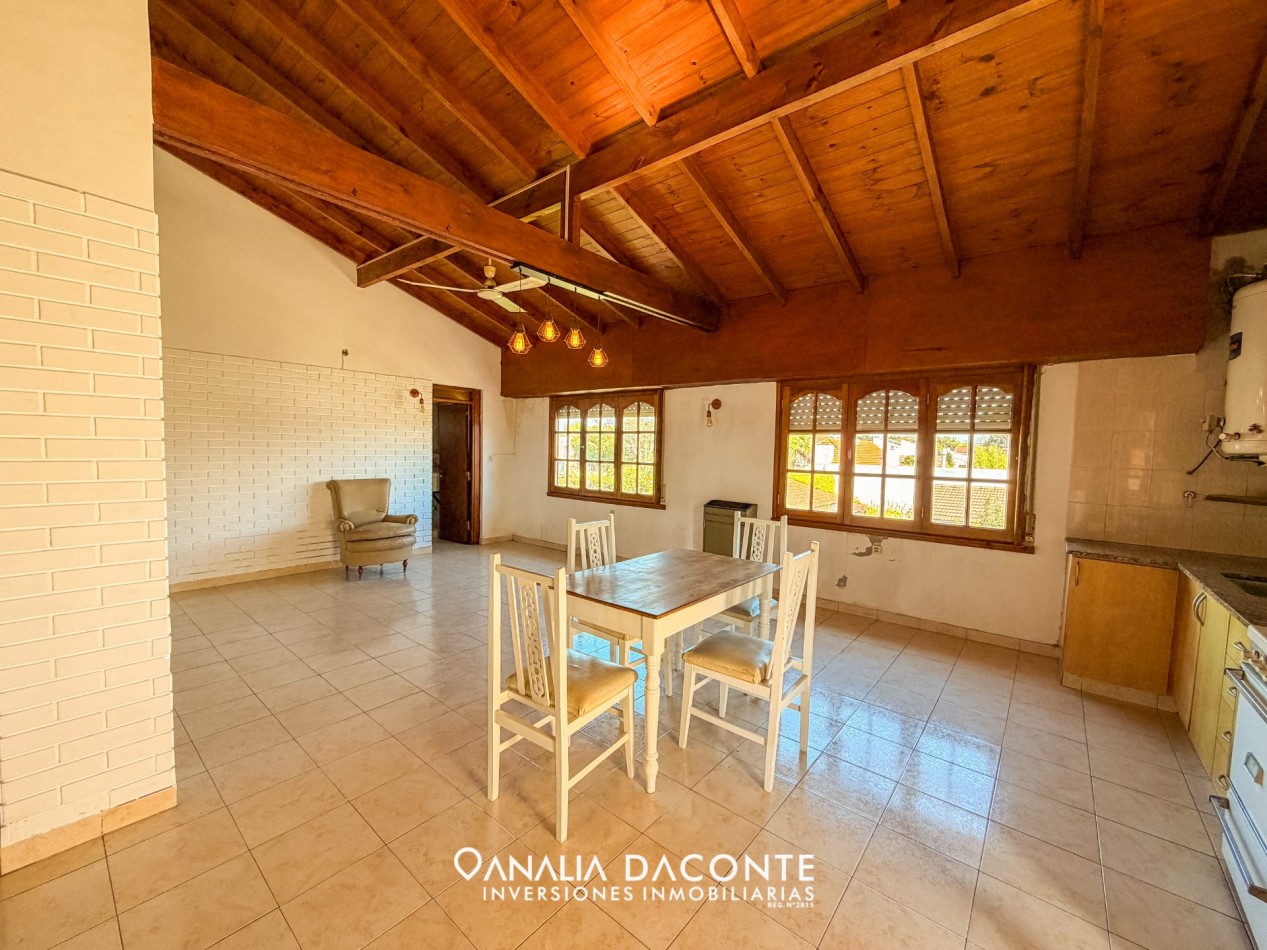 Chalet multifamiliar sobre Av Tejedor 