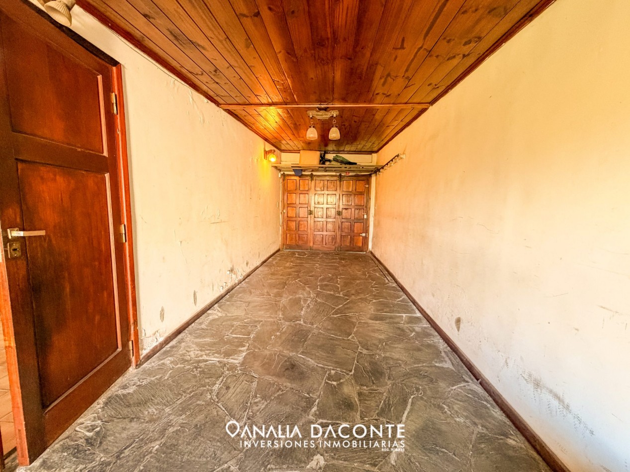 Chalet multifamiliar sobre Av Tejedor 