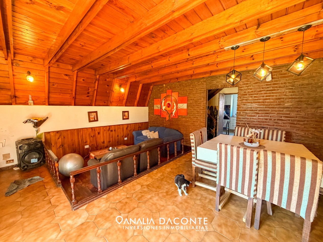 Casa alpino 3 amb con ph al fondo y jardin en Los Pinares