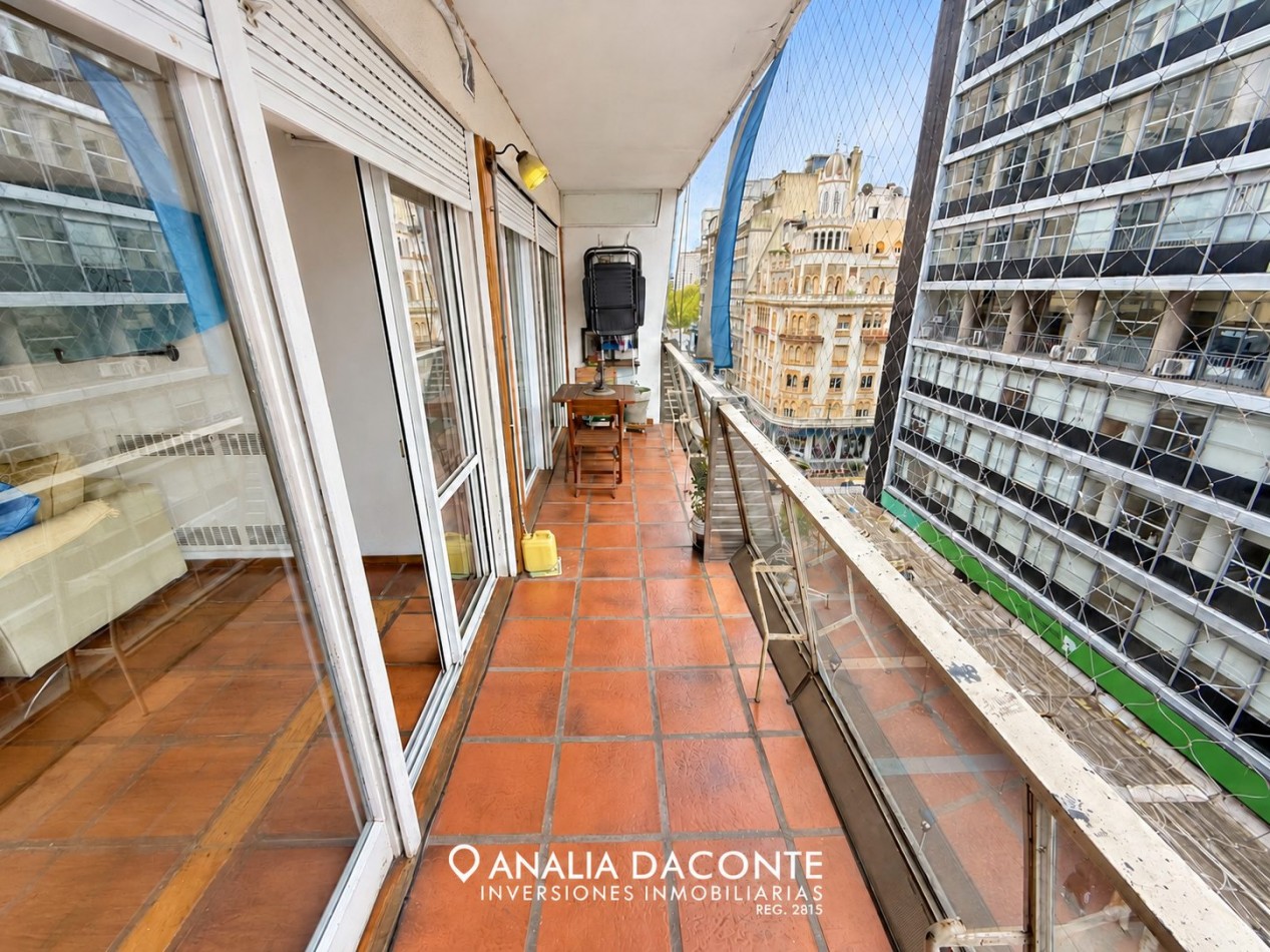 DEPARTAMENTO 2 AMBIENTES CON GRAN BALCON CORRIDO A LA CALLE ! SAN MARTIN 2500