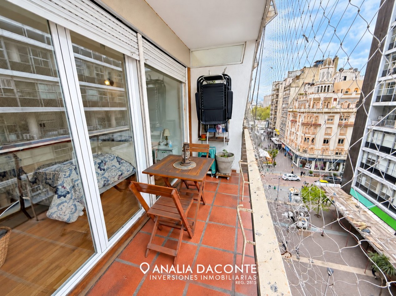 DEPARTAMENTO 2 AMBIENTES CON GRAN BALCON CORRIDO A LA CALLE ! SAN MARTIN 2500