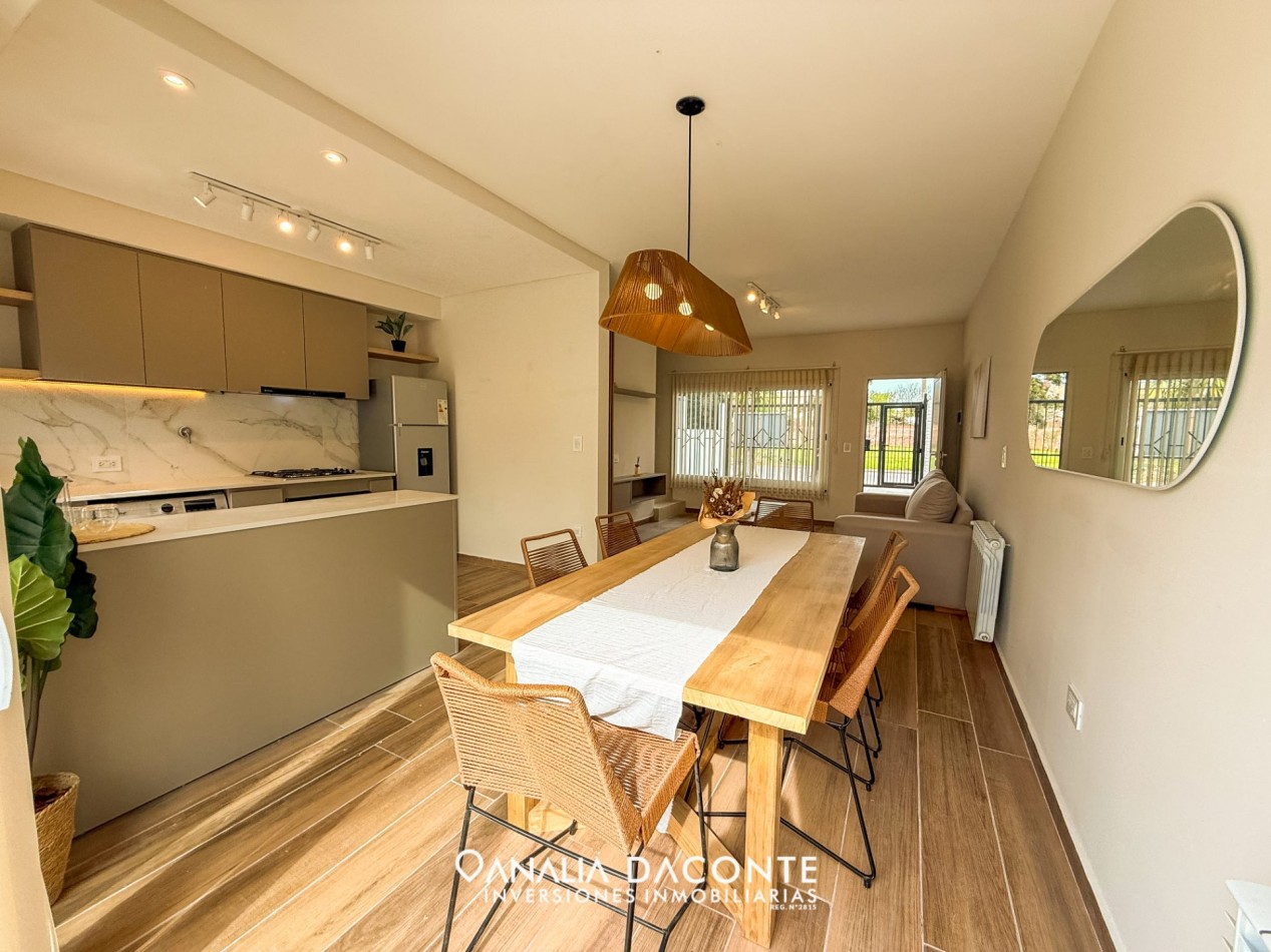 Duplex 4 amb con patio en Parque Luro