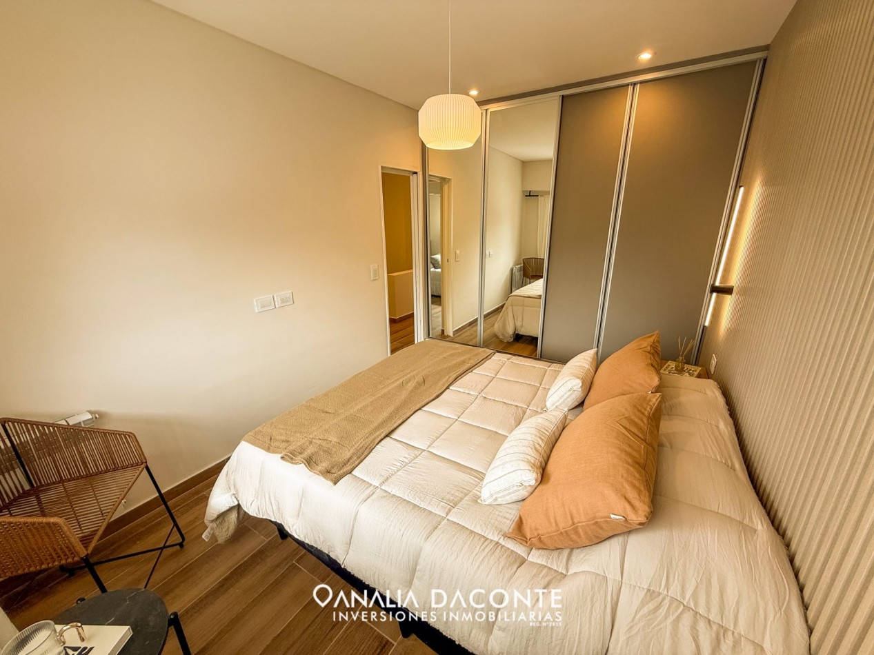 Duplex 4 amb con patio en Parque Luro