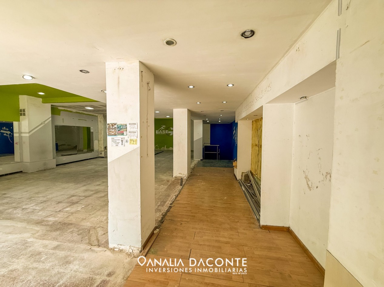 GRAN LOCAL COMERCIAL CON PB Y SUBSUELO SALTA 2000 SIN EXPENSAS !