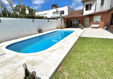 Hermoso chalet 4 amb con parque y piscina en Los pinares