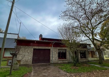 Chalet 4 amb con garage y quincho en La Florida