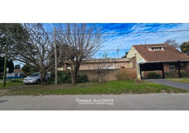 Casa americana 3 amb en Caisamar