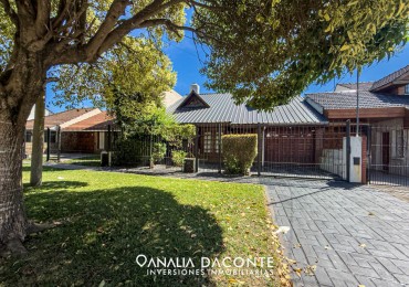 CHALET 5 AMB CON PLAYROOM Y PARQUE, EN LO MEJOR DE PARQUE LURO! 