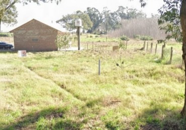 LOTE ANTE ESQUINA DE 252M2 EN BARRIO FELIX U CAMET! 