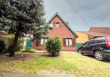 Chalet 3 amb con parque y garage en Los Pinares