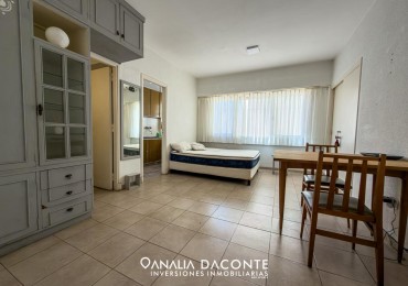 ALQUILADO! depto 1 amb  Zona Plaza Colon