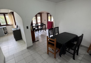 Cuatro propiedades en block