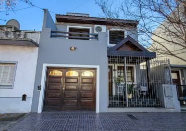 Chalet en ph 4 amb con garage y jardin. Nueva Pompeya