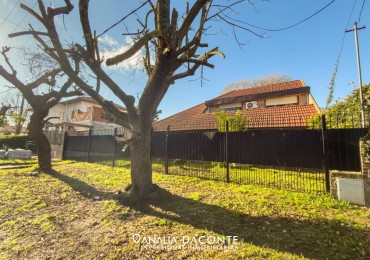 Chalet 5 amb con parque y cochera. Marcos Sastre al 2200