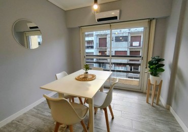 Depto de 1amb a la calle con balcon