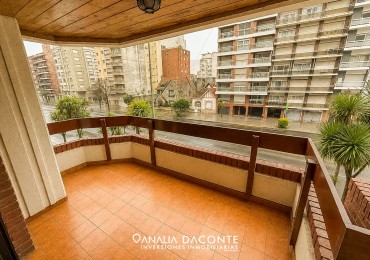 Depto 3 amb con balcon terraza! y dependencia. La Perla