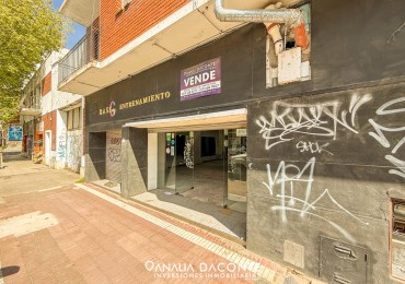 GRAN LOCAL COMERCIAL CON PB Y SUBSUELO SALTA 2000 SIN EXPENSAS !